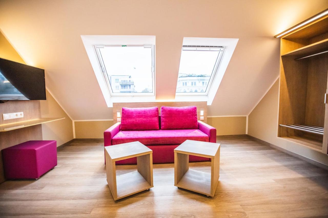 Hotel Luckys Inn Hamburg Bagian luar foto