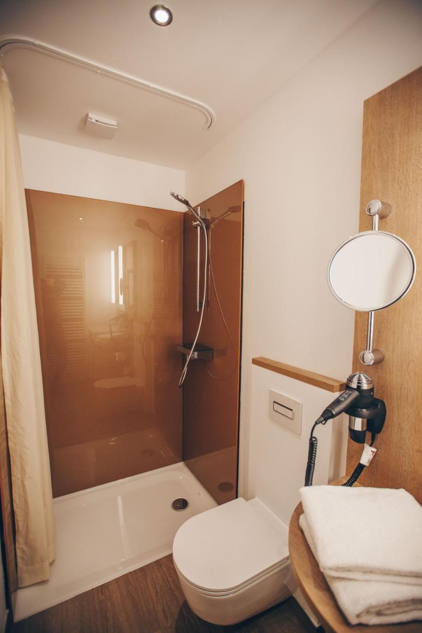 Hotel Luckys Inn Hamburg Bagian luar foto